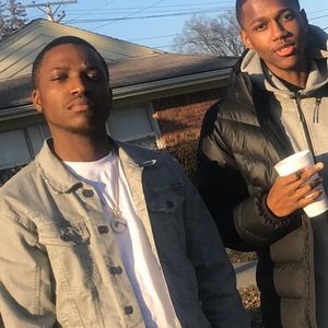 Meet your Posher, Kenneth